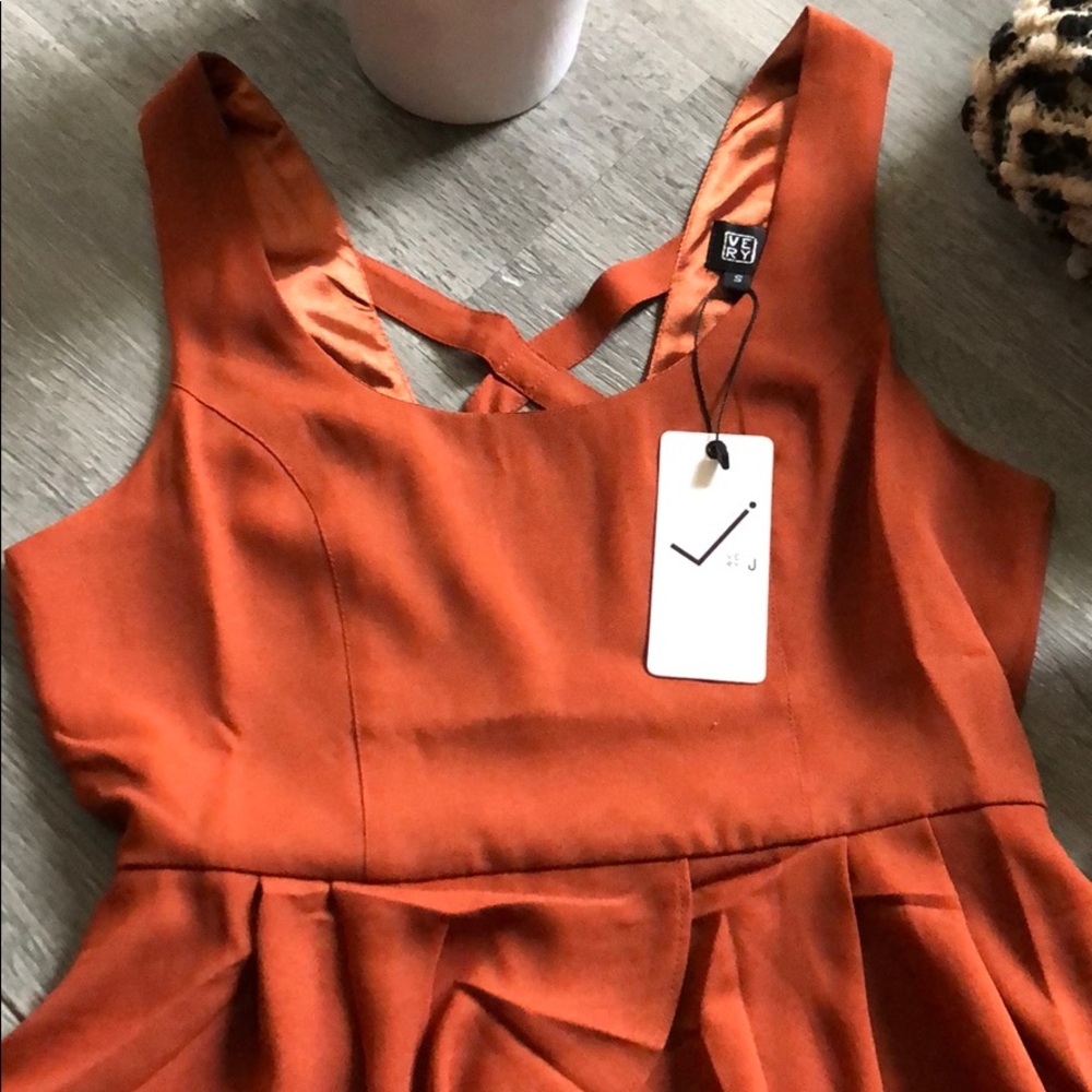 🌼VERY J | orange peplum dress• - Picture 6 of 7